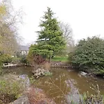 Charmante Maison Avec Jardin Clos A - Fr-1-497-180