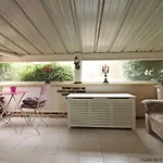 Charmante Maison Avec Jardin Clos A - Fr-1-497-180 Saint-Pierre-des-Loges