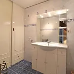 Charmante Maison Avec Jardin Clos A - Fr-1-497-180