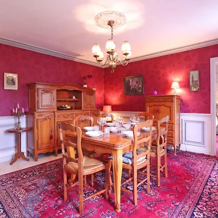 Maison Independante Avec Jardin Privatif, Cheminee Et Acces Direct A La Foret - Fr-1-497-180 * Saint-Pierre-des-Loges