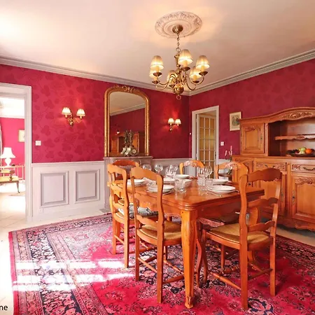 Hébergement de vacances Maison Independante Avec Jardin Privatif, Cheminee Et Acces Direct A La Foret - Fr-1-497-180 Saint-Pierre-des-Loges