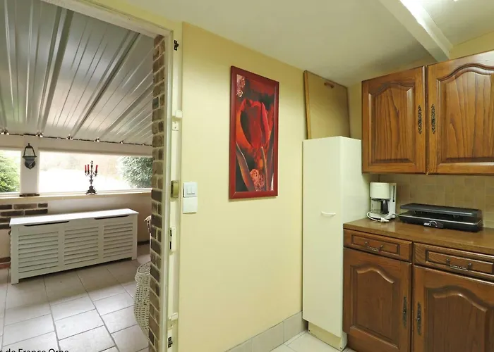 Charmante Maison Avec Jardin Clos A - Fr-1-497-180 Hébergement de vacances Saint-Pierre-des-Loges