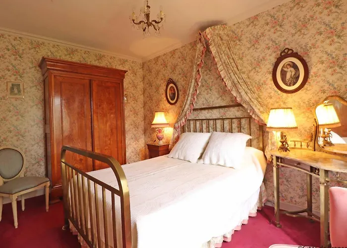 Charmante Maison Avec Jardin Clos A - Fr-1-497-180 Hébergement de vacances